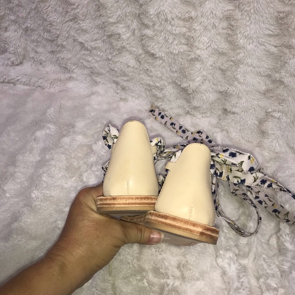 A D And daughters sandals 6 1/2 NWT - Picture 3 of 6